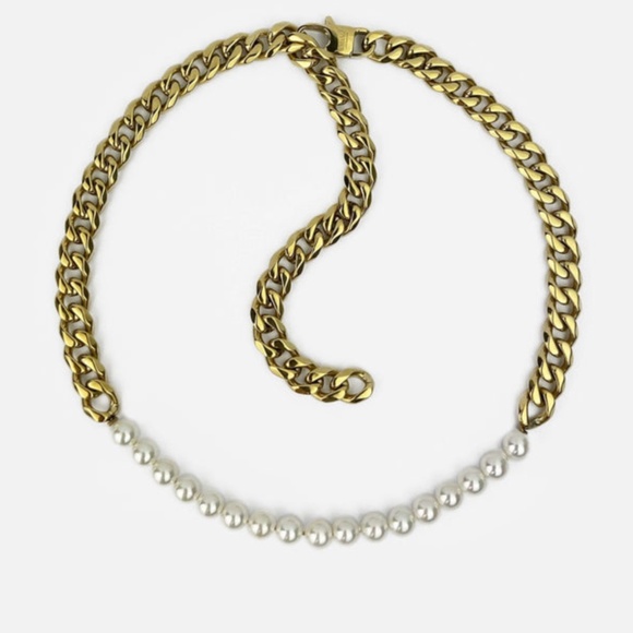 NIB | Rare-Romance Elegant GOLD and White Pearl Necklace Cuban Chain 20" - Picture 2 of 8